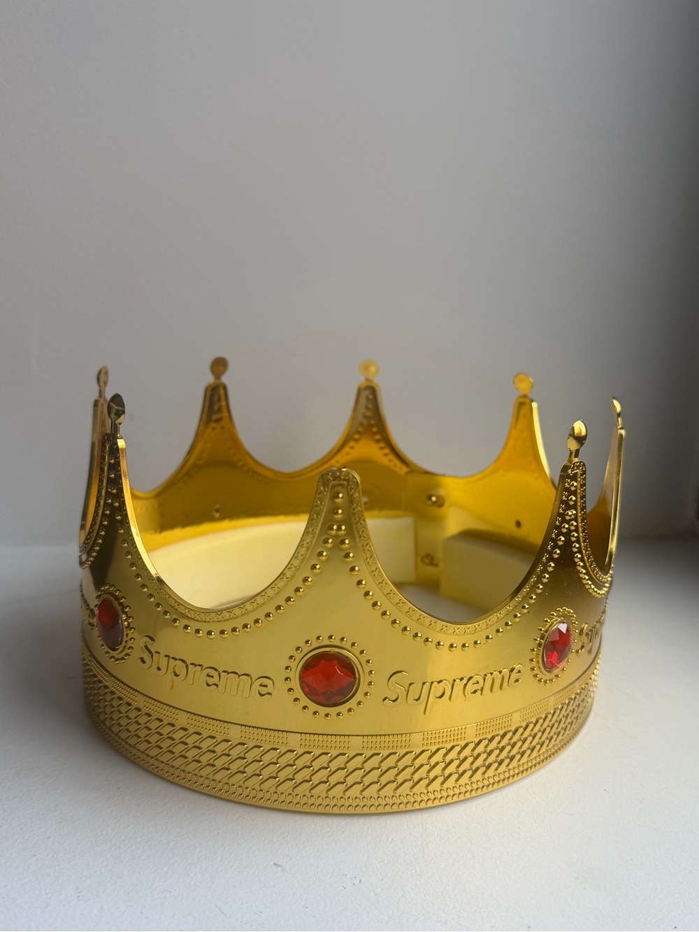 Supreme King Crown SS26 gift with purchase - Picture 2 of 4